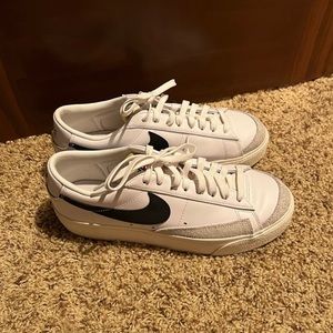 low top nike blazers